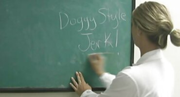 సెడక్టివ్ నల్లచేవమాను బ్లూ ఫిలిం తెలుగు సెక్స్ వీడియో అమ్మాయి సులభంగా ఒక తెలుపు వ్యక్తి యొక్క ఆత్మవిశ్వాసం కోసం తిరుగులేని