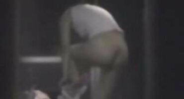 గొలుసు అమ్మాయి చేతులు పైకప్పు తెలుగు సెక్స్ ఫిలిం తెలుగు సెక్స్ మరియు ఆమె ఆనందం కోసం ఫక్స్