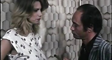 పరిపక్వ మసాజ్ ఇష్టపడ్డారు క్లయింట్ సెక్స్ తెలుగు ఫిలిం యొక్క ఆత్మవిశ్వాసం తో నోరు మరియు ఒక కన్నిలింగ