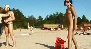 బ్లాండ్ పతిత విస్తరించి ఆమె పిర్రలు మరియు ఒక శృంగార ఏజెంట్ తెలుగు సెక్స్ తెలుగు సెక్స్ ఫిలిం తో స్పష్టంగా ఫక్స్