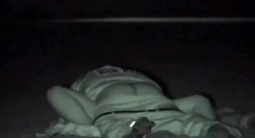 సరస్సు ద్వారా ఒక యువ అందగత్తె తో తెలుగు సెక్స్ ఫిలిం సెలవు సెక్స్ తో ముగిసింది