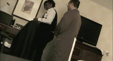 ఒక లీకీ స్వెటర్ మరియు పెంటీ హౌస్ లో ఒక యువ అందం ఫకింగ్ న్యూ ఇయర్ బ్లూ ఫిలిం తెలుగు సెక్స్ యొక్క ఈవ్ క్యాచ్