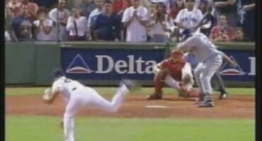 చేతులు సెక్స్ ఫిలిం తెలుగు ముడిపడి ఉన్న నల్లటి జుట్టు గల స్త్రీని భూస్వామి ఇబ్బంది పెట్టాడు