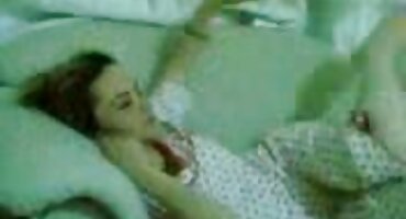 హాట్ తెలుగు సెక్స్ ఫిలిం సెక్స్ తో రక్షణ కోసం రెడ్ హెడ్ గర్ల్ ధన్యవాదాలు వ్యక్తి