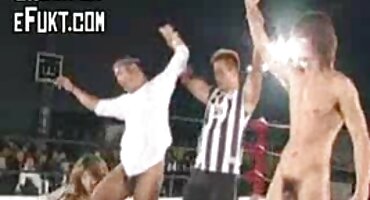 అందమైన నల్లటి జుట్టు గల స్త్రీని gives a సెక్స్ బ్లూ ఫిలిం తెలుగు సెక్స్ very caring blowjob ప్రియుడు