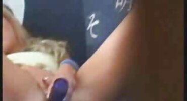 పెద్ధ కాయలు తో డెమ్యూర్ మోడల్ యొక్క తెలుగు మూవీ సెక్స్ ఫిలిం గుచ్చి