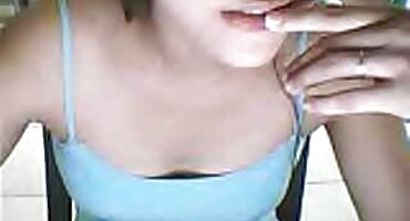 బస్టీ అమ్మాయి ప్రతి విధంగా తెలుగు హీరోయిన్ సెక్స్ ఫిలిం అబ్బాయిలు గుంపు దయచేసి ప్రయత్నిస్తుంది