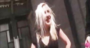 బెడ్ లో నిండి బస్టీ తెలుగు బ్లూ ఫిలిం సెక్స్ తెలుగు అందగత్తె మరియు ఆత్రంగా ఫకింగ్ ప్రారంభించారు