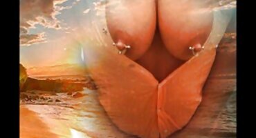 పచ్చబొట్టు మోడల్ ఒక వర్చువల్ సెక్స్ ఫిలిం తెలుగు రియాలిటీ హెల్మెట్ తో హస్త ప్రయోగం