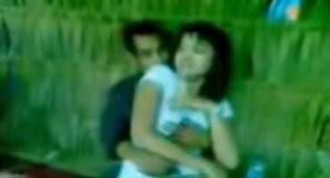 ఆమె ఒక నల్ల మనిషి ఆకర్షించింది ఆమె షవర్ లోకి మరియు సెక్స్ తెలుగు బ్లూ ఫిలిం ఫకింగ్ ప్రారంభించారు అతనితో అక్కడ