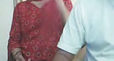 పరిపక్వ బక్సోమీ లాటినా తెలుగు బ్లూ ఫిలిం సెక్స్ తెలుగు ఒక శీఘ్ర ఫక్-ఎ-థోన్ కోసం డోర్క్ను తిరస్కరించదు